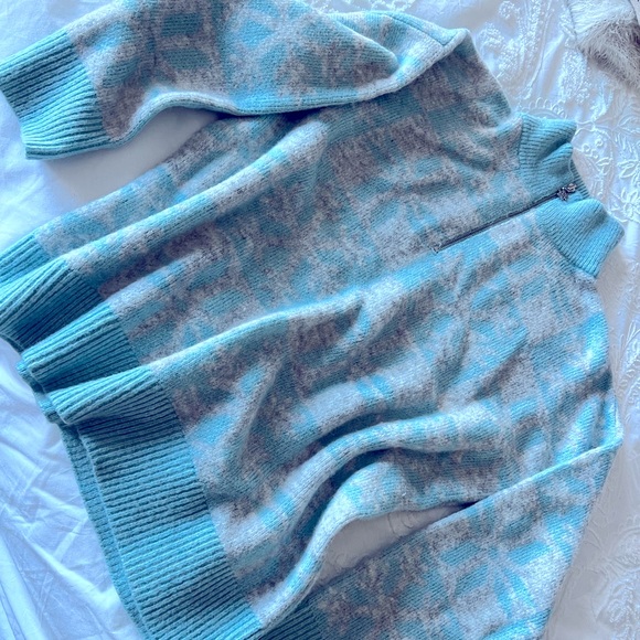 Loft Snowflake sweater - Picture 4 of 7